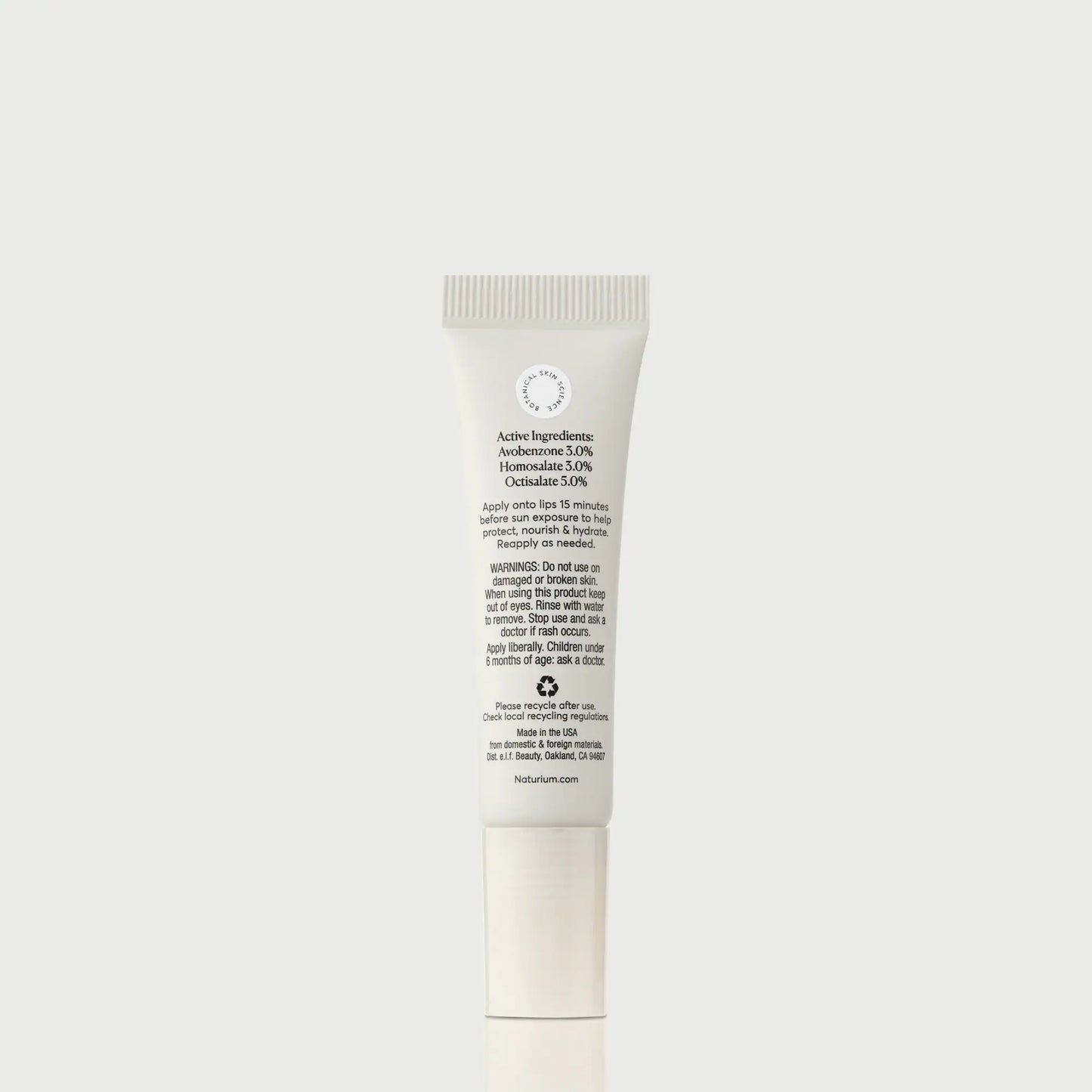 phyto-glow-lip-balm-spf-45-clear-n0 NATR-10124_PhytoGlow_SPF_Clear_primary_capon_back_bonebkgd_1.webp