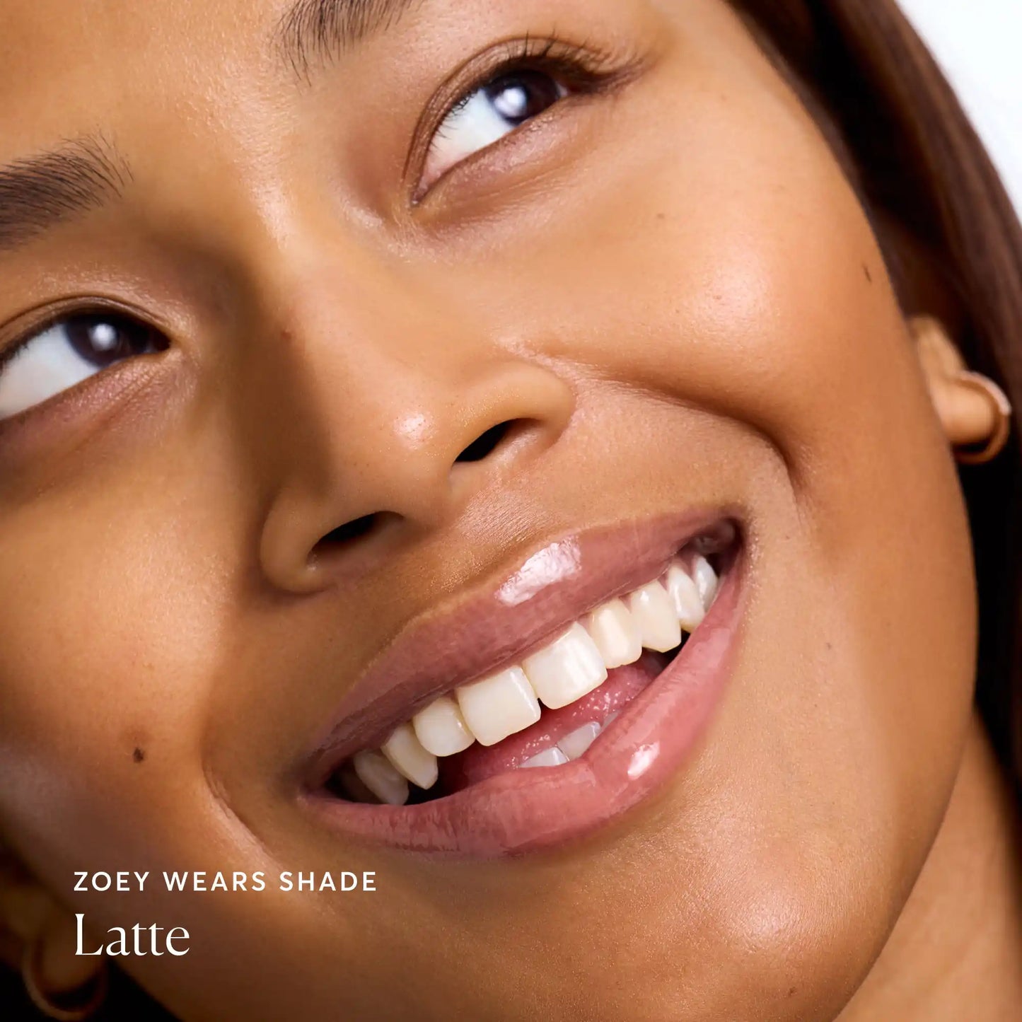 phyto-glow-lip-balm-latte-l9 NATR-60110-Alt-Images-Phyto-Glow-Lip-Balm-Latte-04.webp
