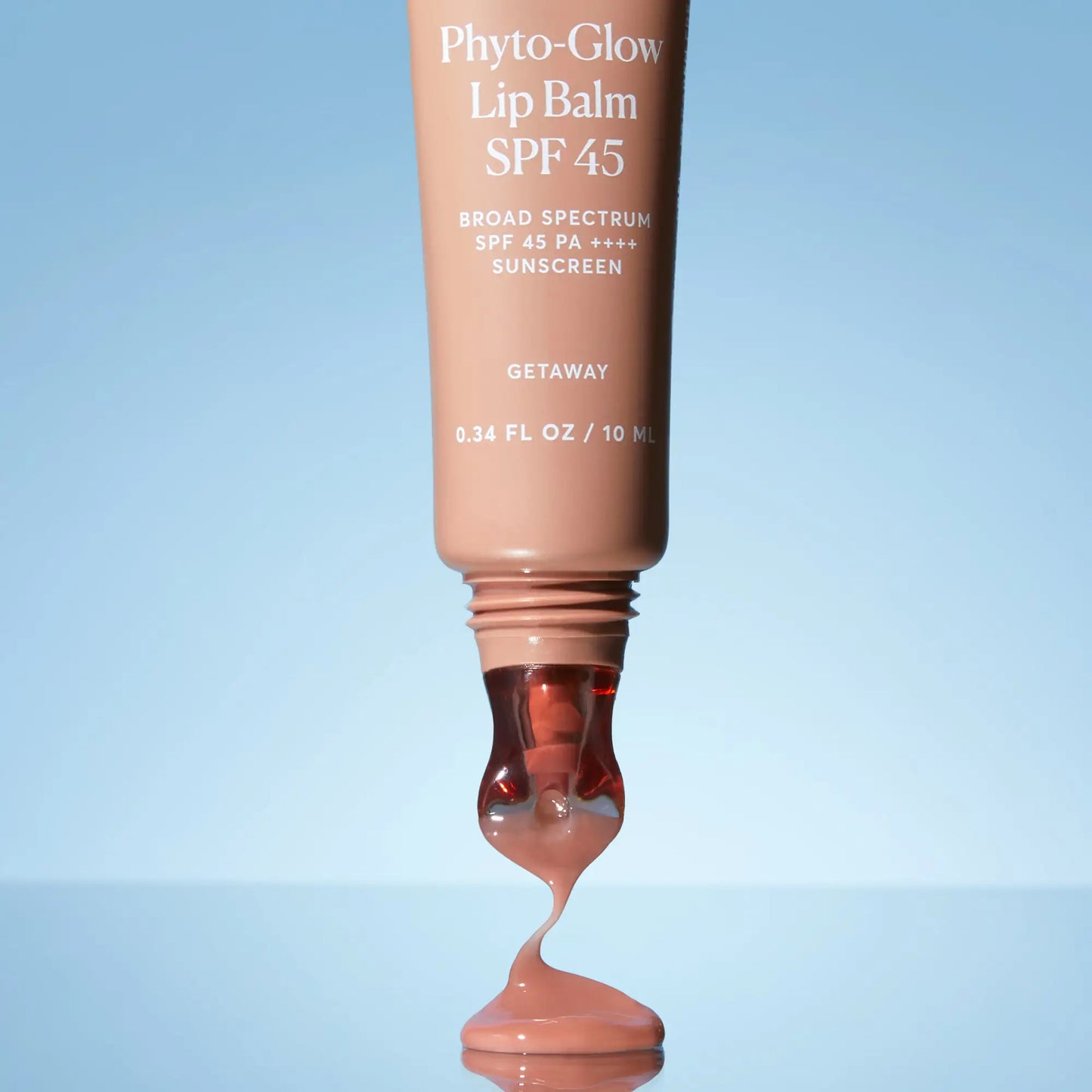 phyto-glow-lip-balm-spf-45-getaway-j5 phytoglowSPF-getaway_11268-1x1.webp
